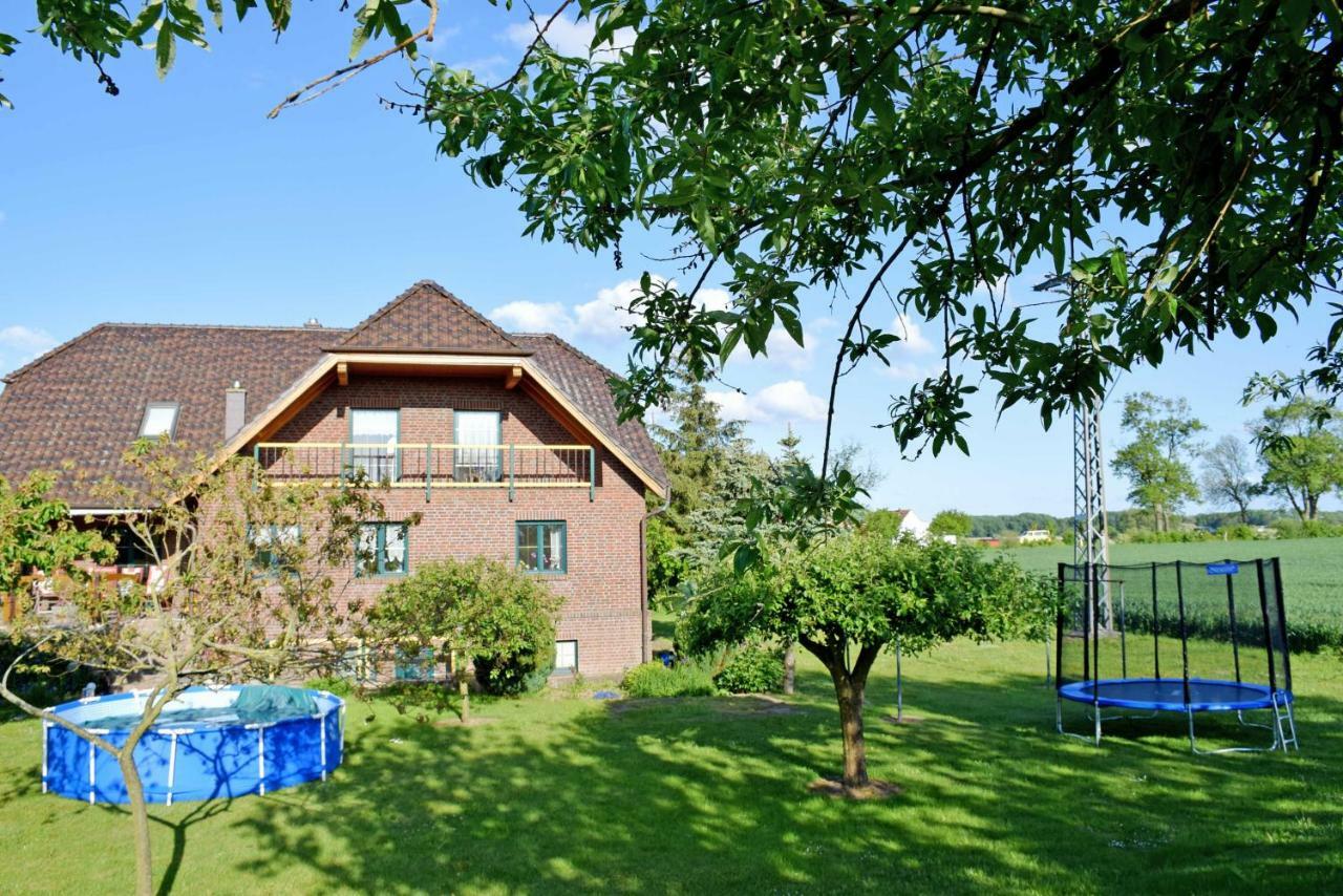 Ferienwohnung Zudar Auf Ruegen 외부 사진