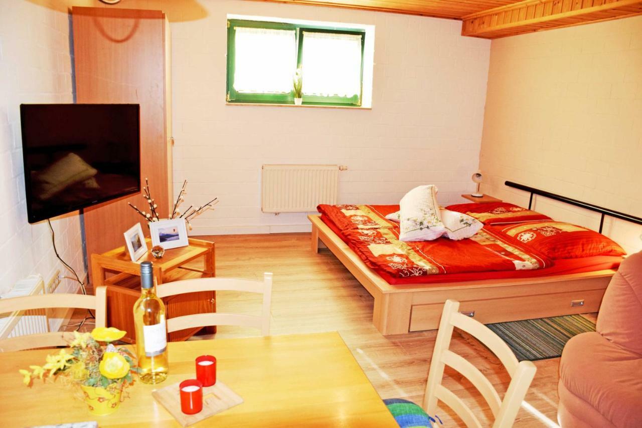 Ferienwohnung Zudar Auf Ruegen 외부 사진